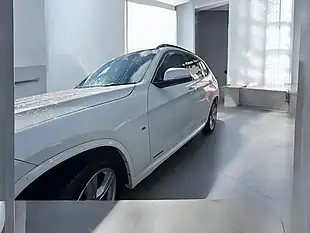 Used 2014 BMW X1 M Sport Alpine White - Interior and Exterior details 6