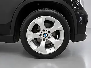 Used 2014 BMW X1 Se Black - Interior and Exterior details 19