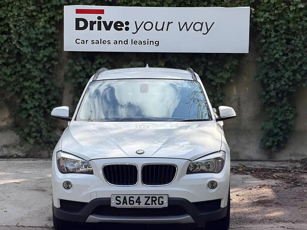 Used 2014 BMW X1 Se White - Interior and Exterior details 2