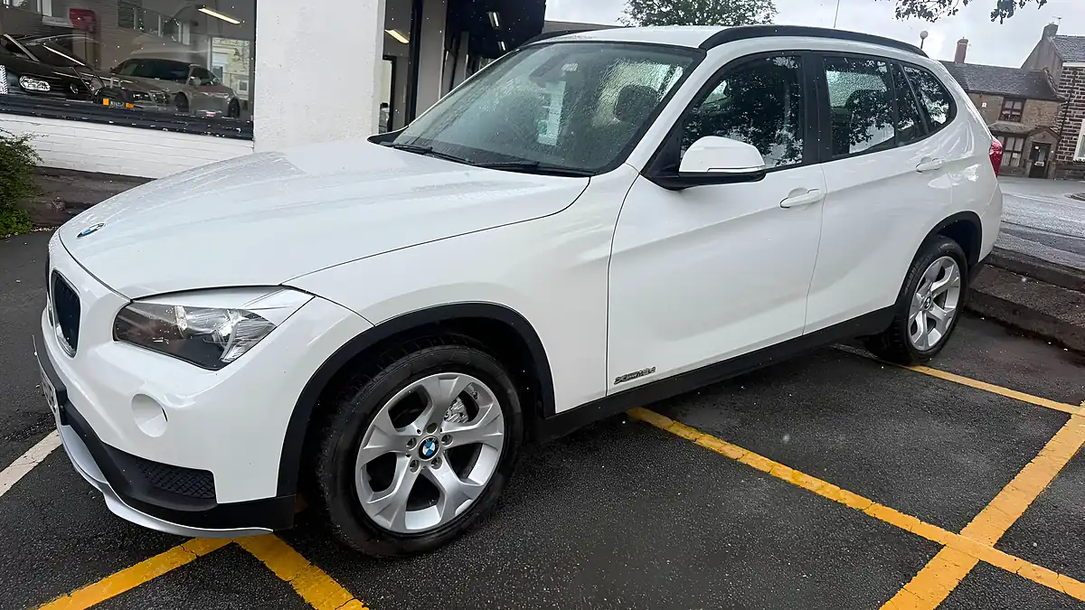 Used 2014 BMW X1 Se Xdrive White - Interior and Exterior details 3