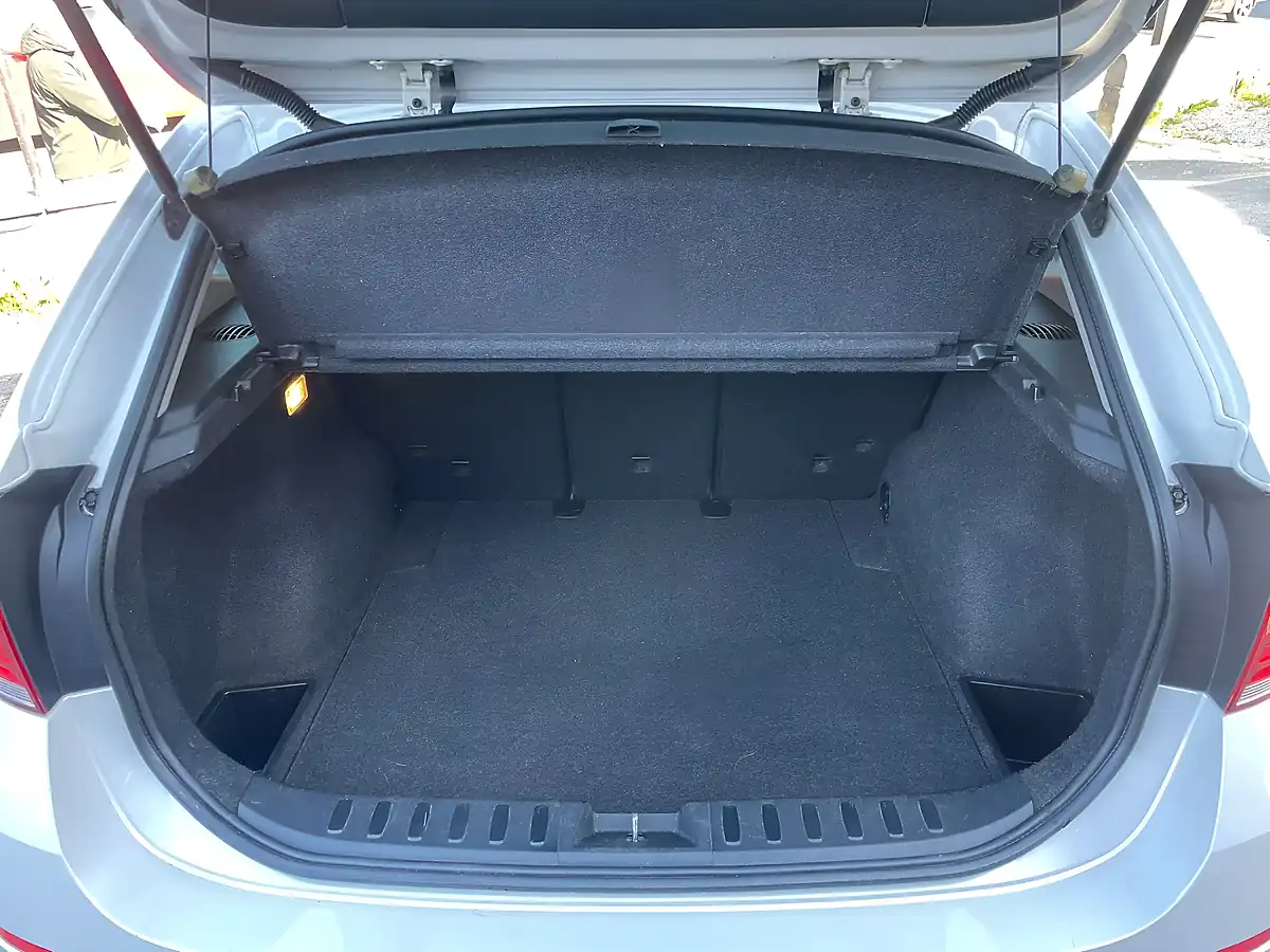 Used 2014 BMW X1 Sport White - Interior and Exterior details 15