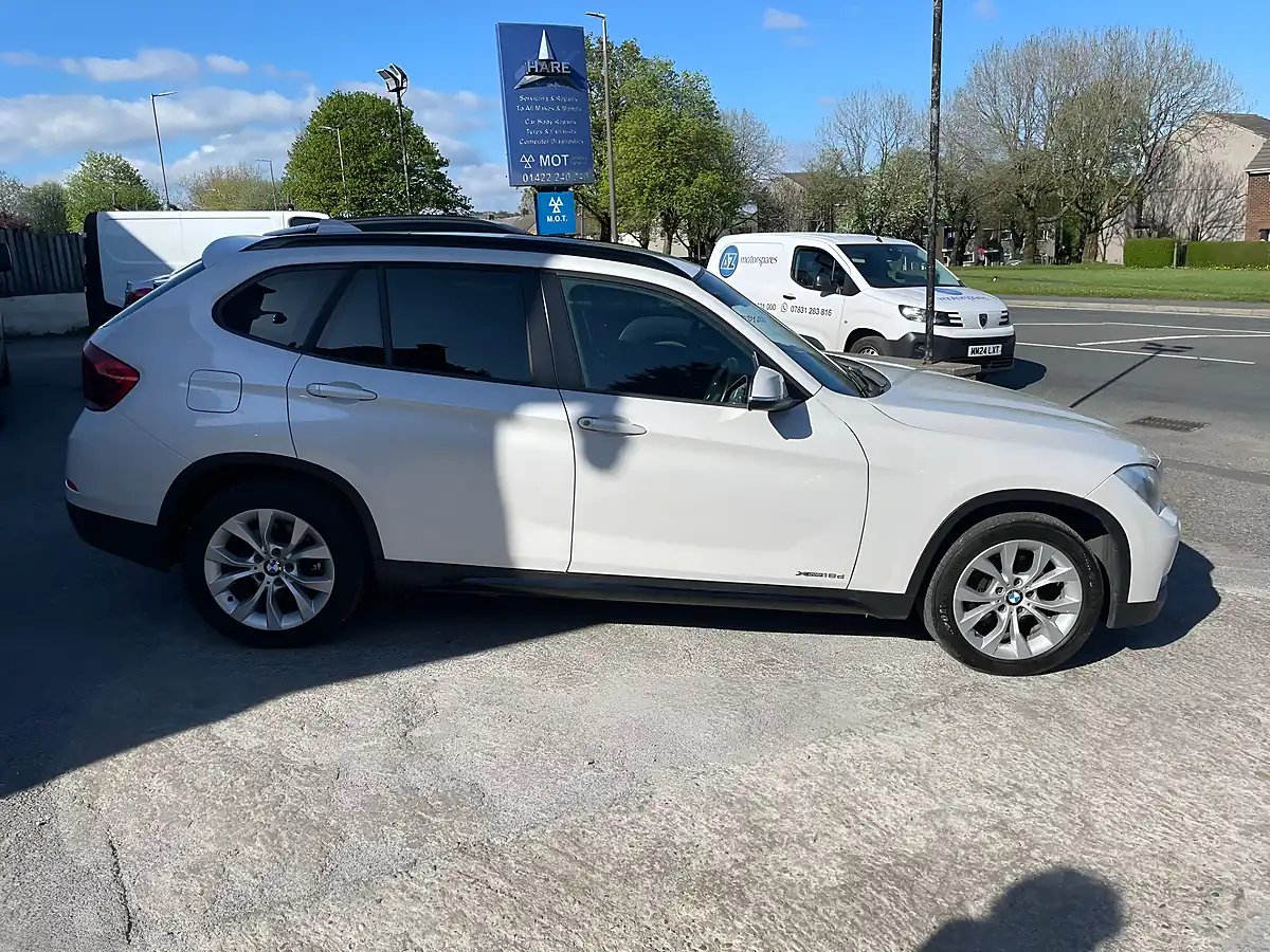 Used 2014 BMW X1 Sport White - Interior and Exterior details 5