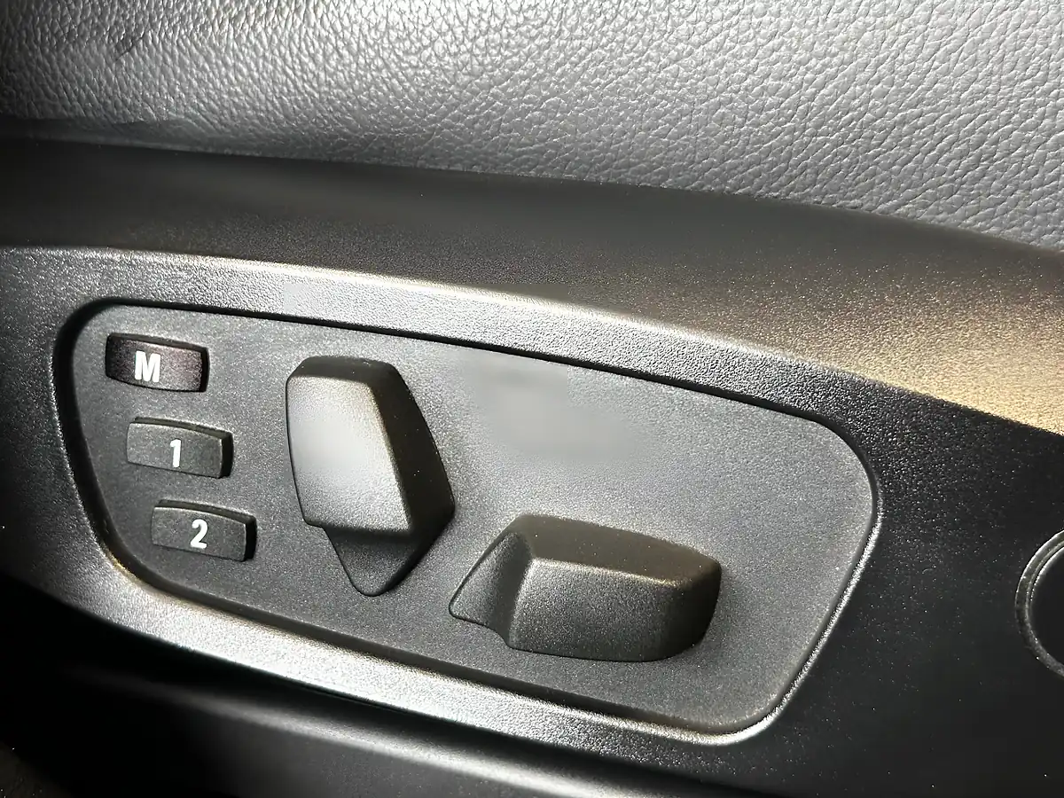 Used 2014 BMW X3 M Sport Black Sapphire Metallic - Interior and Exterior details 13