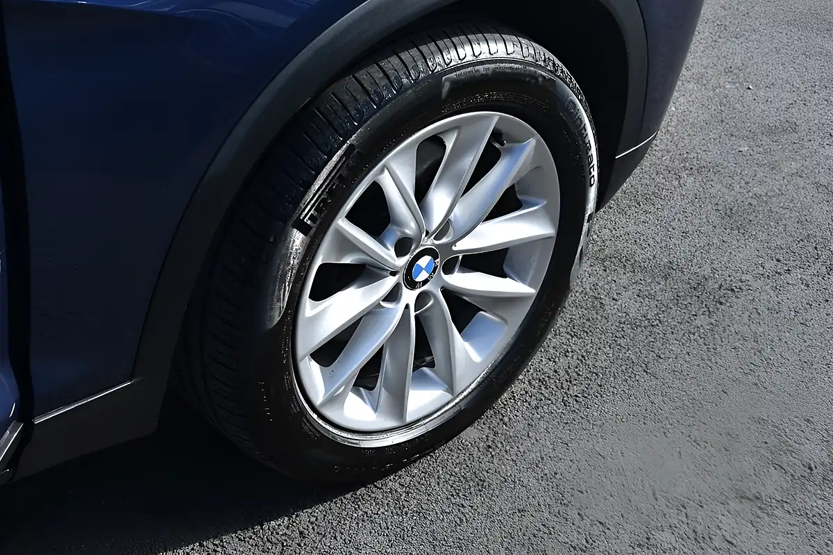 Used 2014 BMW X3 Se Deep Sea Blue - Interior and Exterior details 19