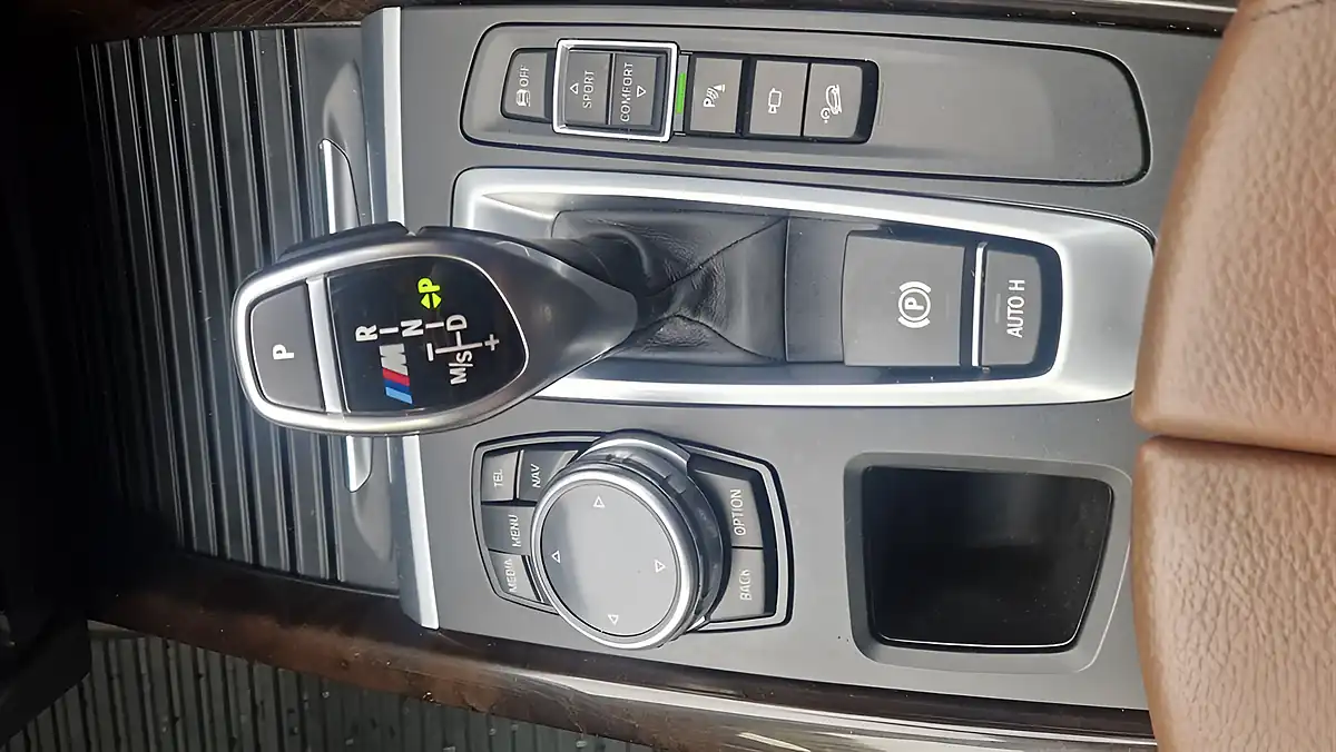 Used 2014 BMW X5 Grey - Interior and Exterior details 18