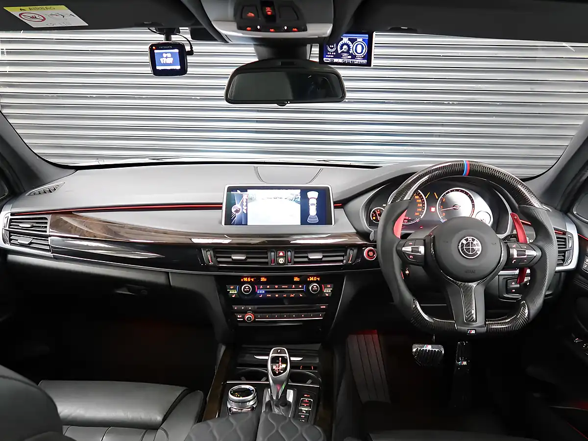Used 2014 BMW X5 M Sport White - Interior and Exterior details 16
