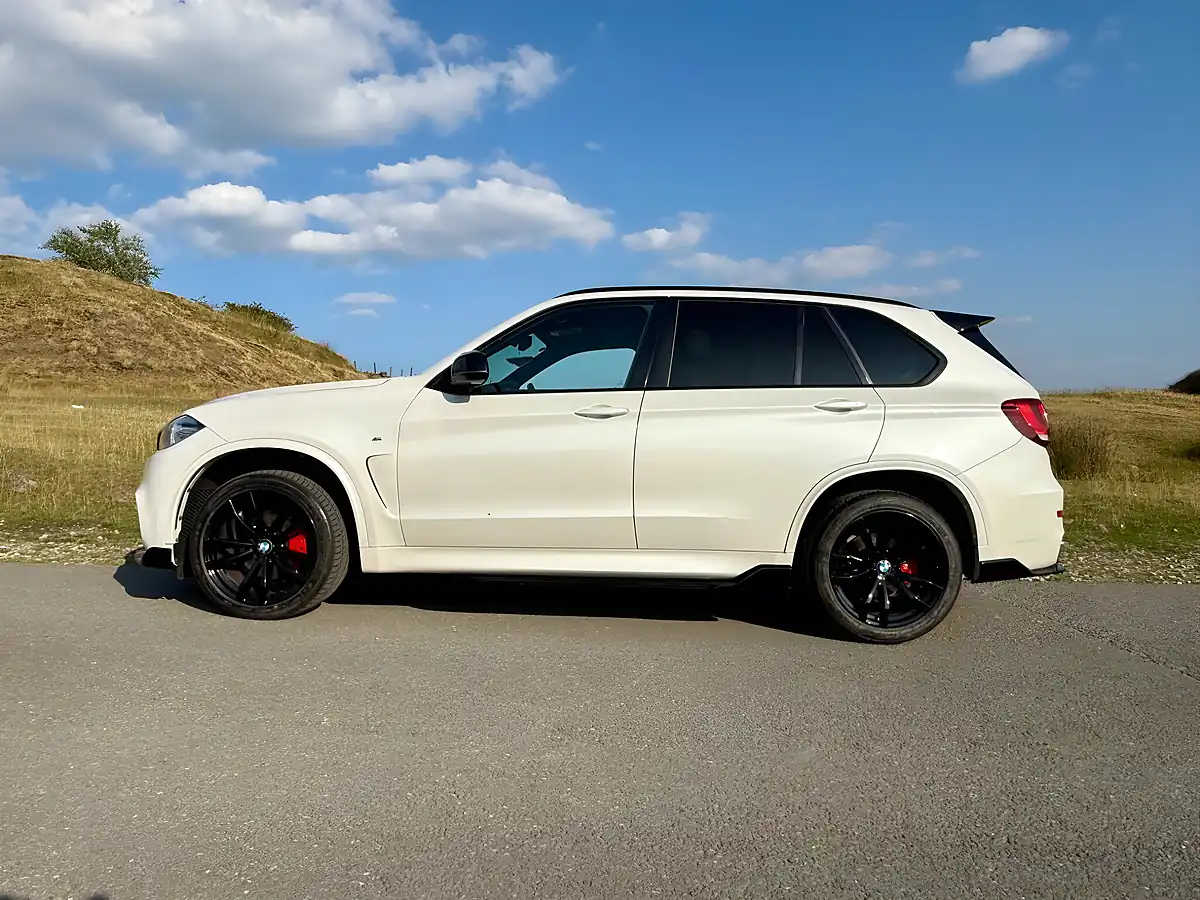 Used 2014 BMW X5 M Sport White - Interior and Exterior details 10