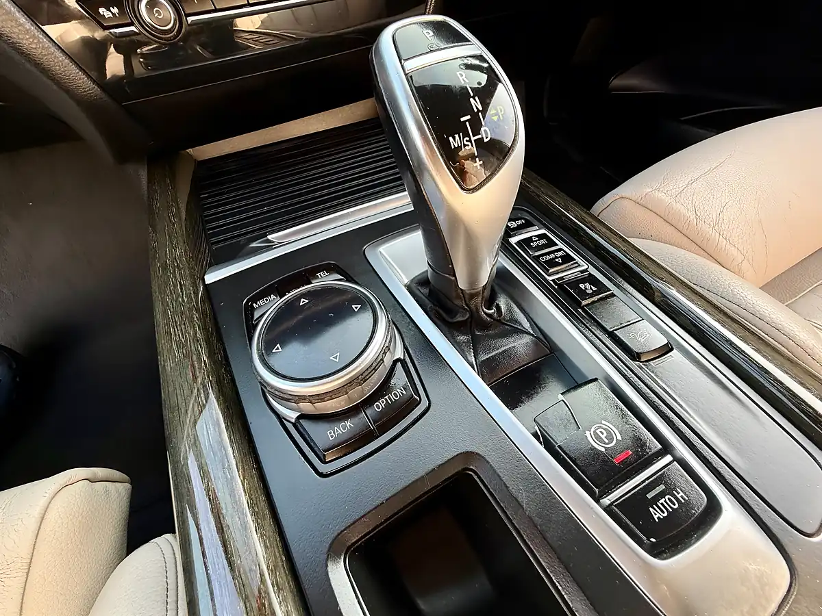 Used 2014 BMW X5 M Sport White - Interior and Exterior details 19