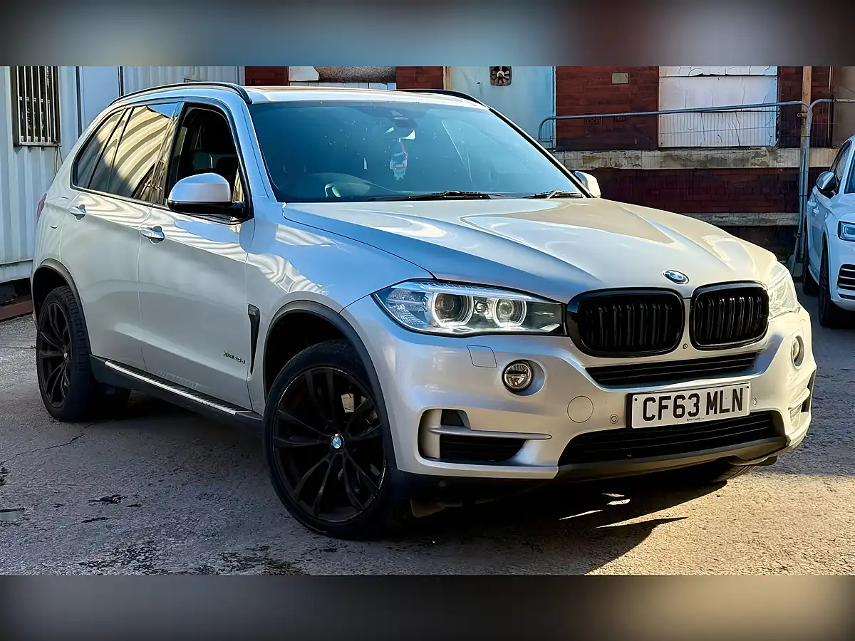 Used 2014 BMW X5 Se Silver - Interior and Exterior details 5