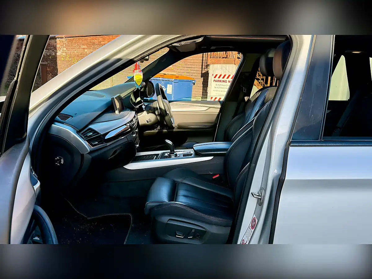 Used 2014 BMW X5 Se Silver - Interior and Exterior details 8