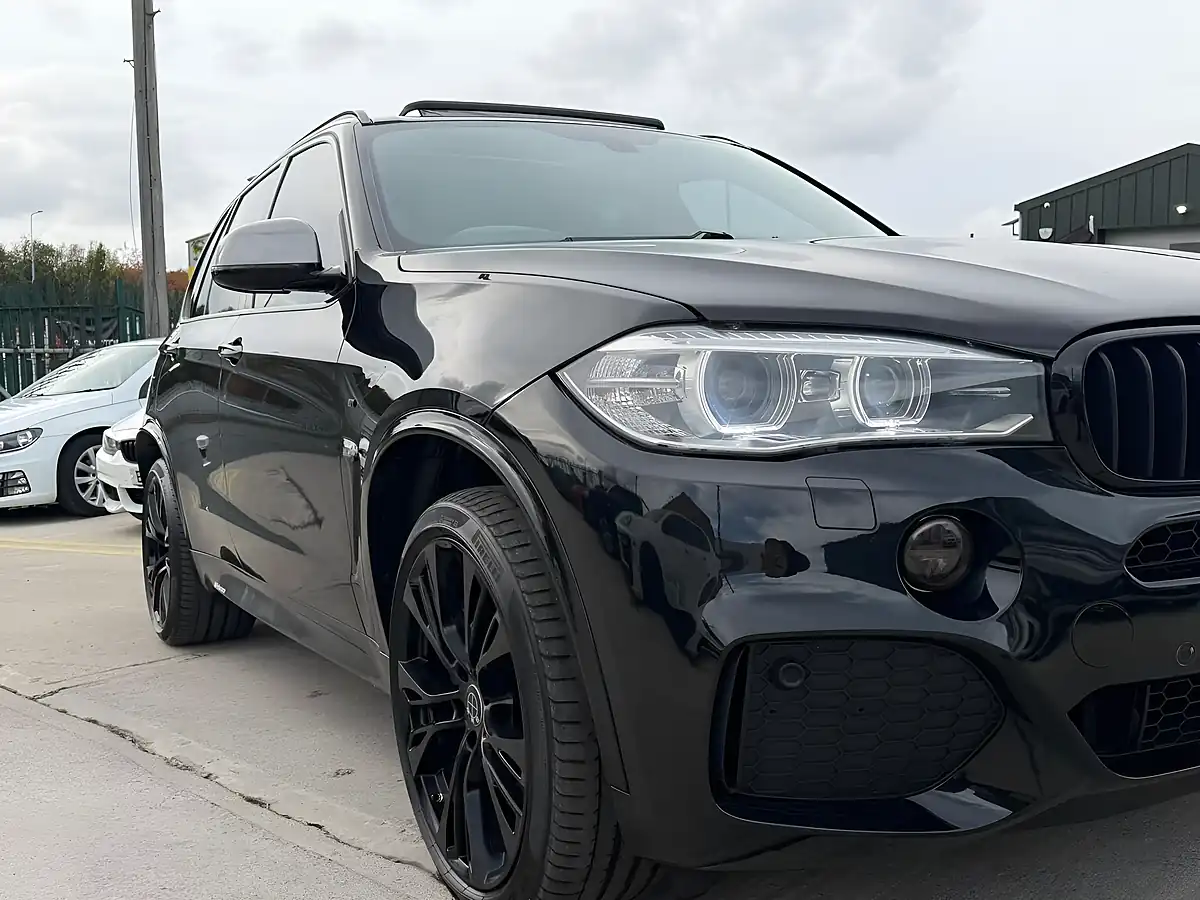 Used 2014 BMW X5 Xdrive Black - Interior and Exterior details 2