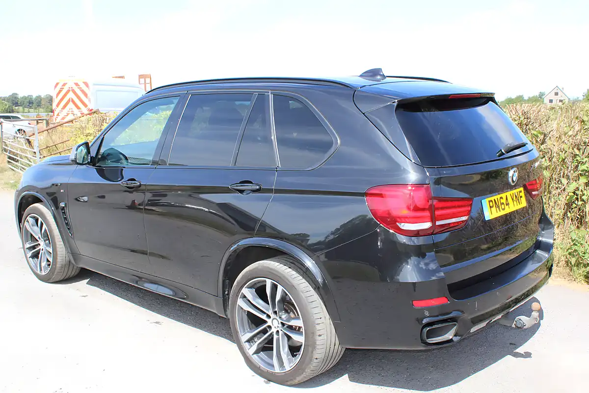 Used 2014 BMW X5 Xdrive Black - Interior and Exterior details 6