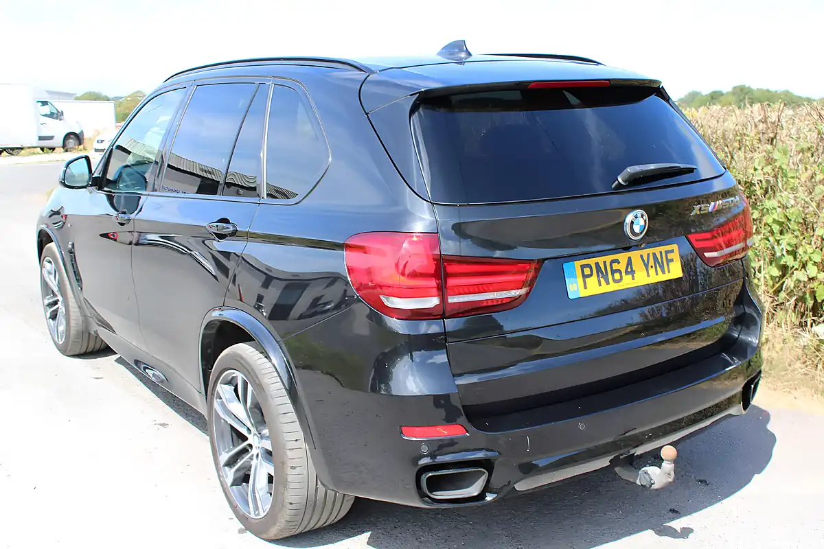 Used 2014 BMW X5 Xdrive Black - Interior and Exterior details 7