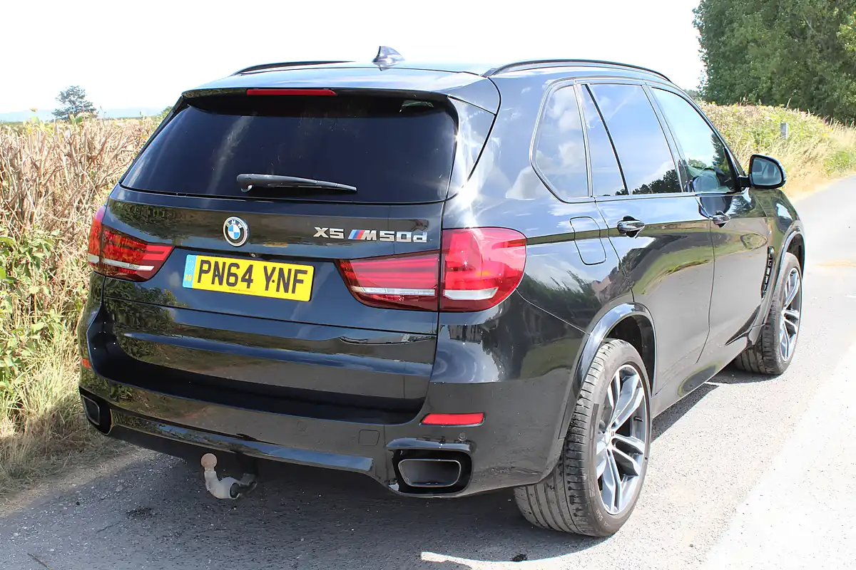 Used 2014 BMW X5 Xdrive Black - Interior and Exterior details 9