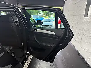 Used 2014 BMW X6 Dynamic Black - Interior and Exterior details 16