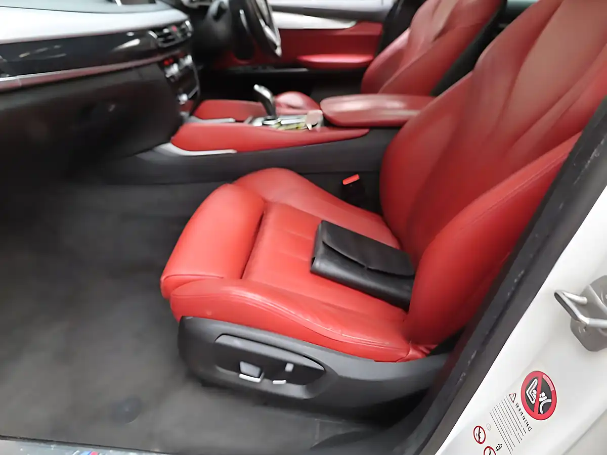 Used 2014 BMW X6 M Sport White - Interior and Exterior details 4