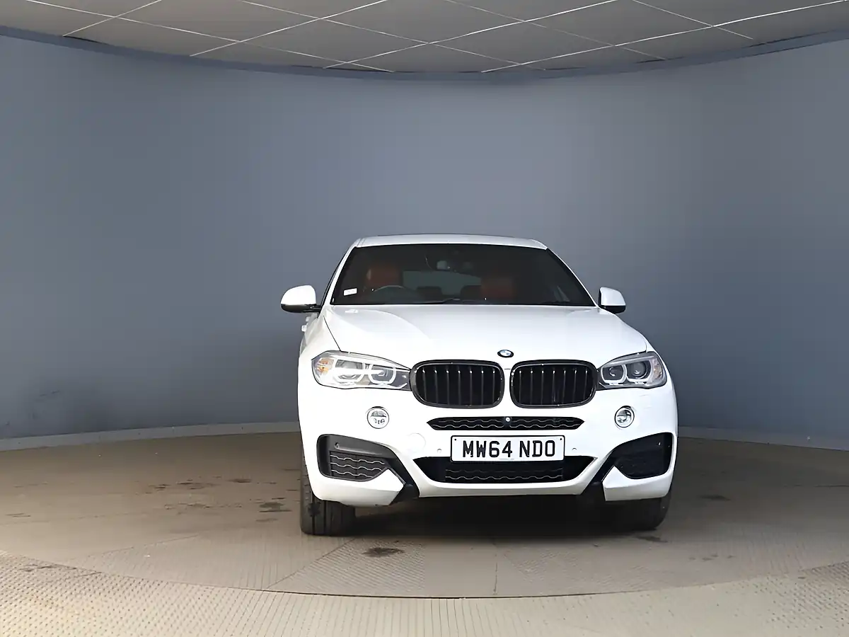 Used 2014 BMW X6 M Sport White - Interior and Exterior details 9