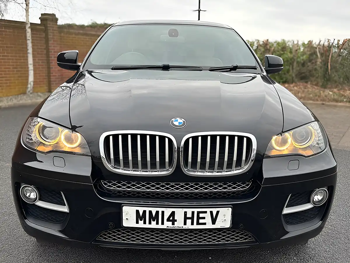 Used 2014 BMW X6 Sapphire Black - Interior and Exterior details 2
