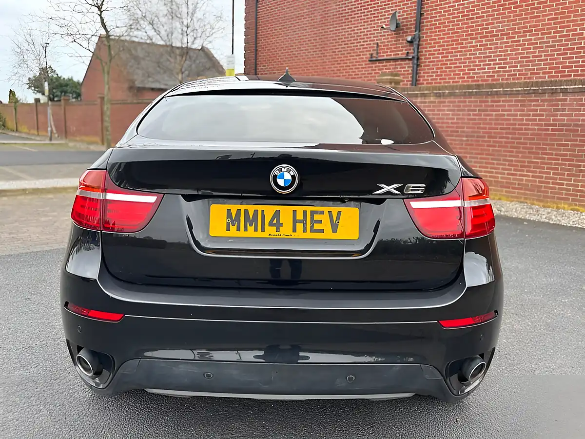 Used 2014 BMW X6 Sapphire Black - Interior and Exterior details 7