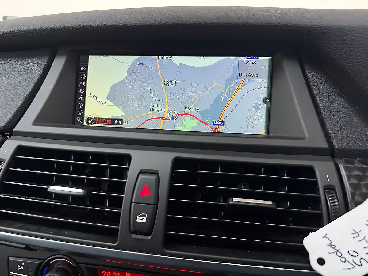 Used 2014 BMW X6 White - Interior and Exterior details 11