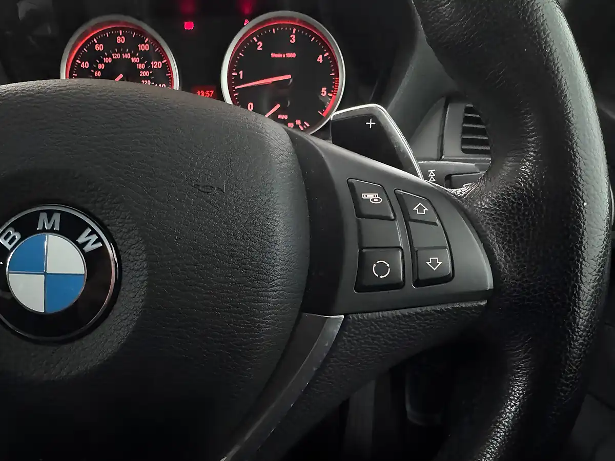 Used 2014 BMW X6 White - Interior and Exterior details 15