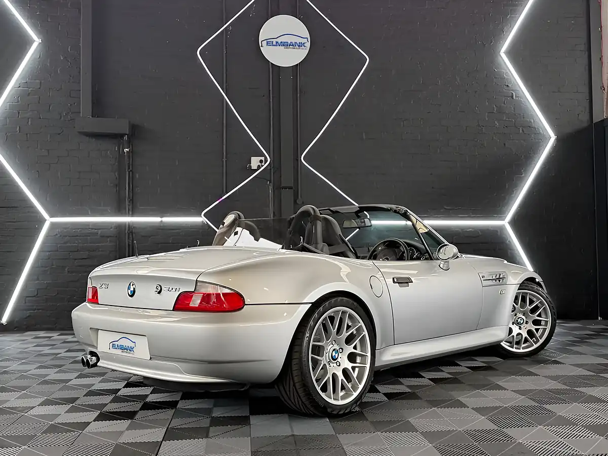 Used 2014 BMW Z3 M Sport Silver - Interior and Exterior details 14