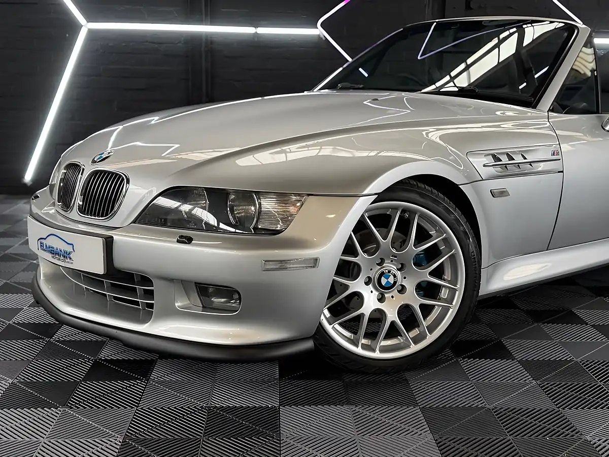 Used 2014 BMW Z3 M Sport Silver - Interior and Exterior details 4