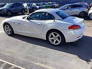 Used 2014 BMW Z4 Alpine White - Interior and Exterior details 5