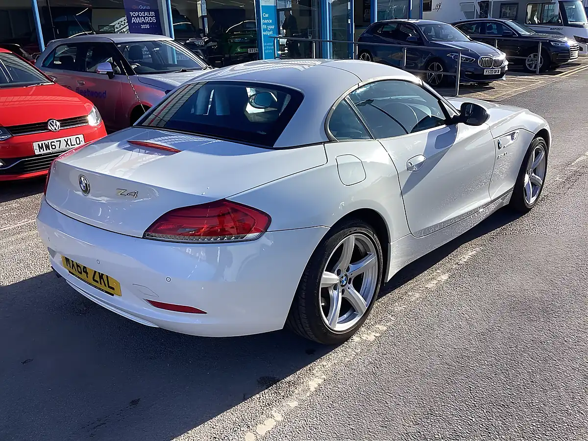 Used 2014 BMW Z4 Alpine White - Interior and Exterior details 6