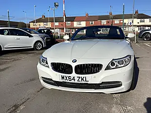 Used 2014 BMW Z4 Alpine White - Interior and Exterior details 7