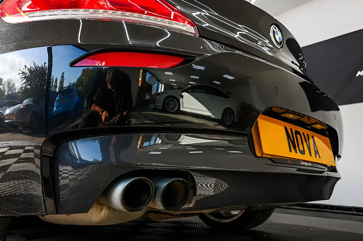 Used 2014 BMW Z4 M Sport Black Sapphire - Interior and Exterior details 14