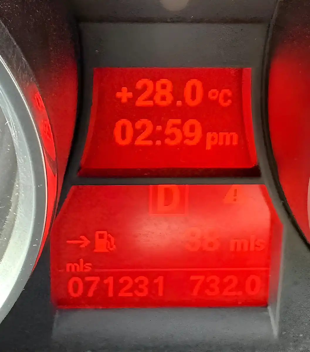 Used 2014 BMW Z4 M Sport Mineral Grey Metallic - Interior and Exterior details 9