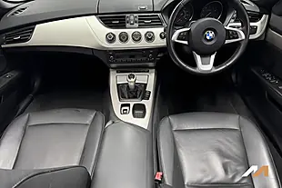Used 2014 BMW Z4 Sdrive Jet Black - Interior and Exterior details 19