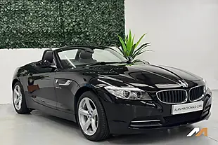 Used 2014 BMW Z4 Sdrive Jet Black - Interior and Exterior details 5