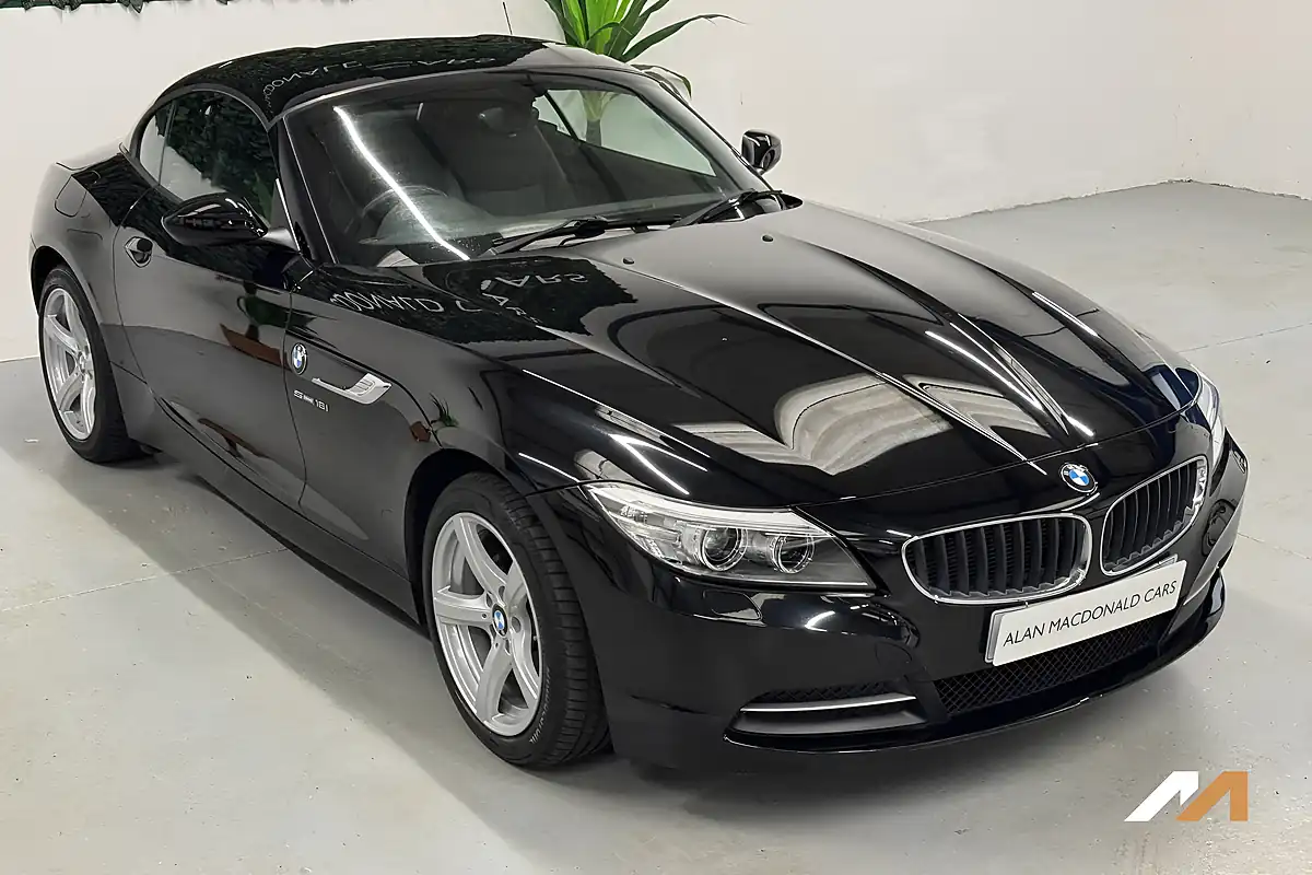 Used 2014 BMW Z4 Sdrive Jet Black - Interior and Exterior details 6