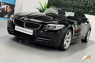 Used 2014 BMW Z4 Sdrive Jet Black - Interior and Exterior details 9