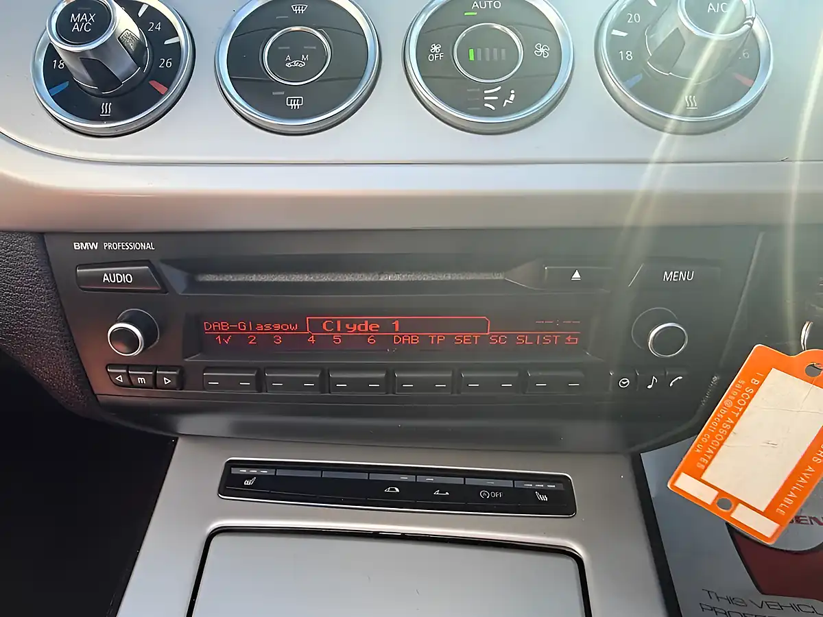 Used 2014 BMW Z4 Sdrive Red - Interior and Exterior details 12