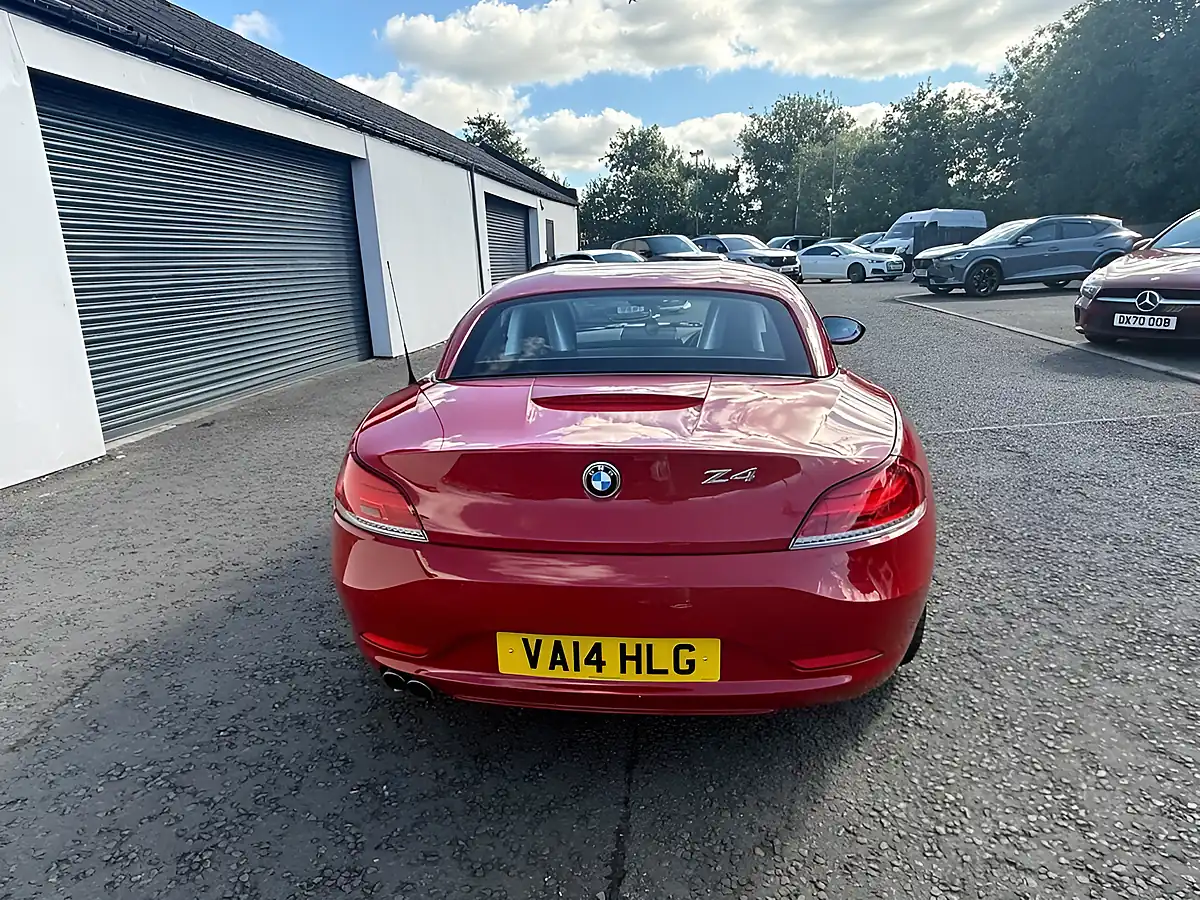 Used 2014 BMW Z4 Sdrive Red - Interior and Exterior details 19