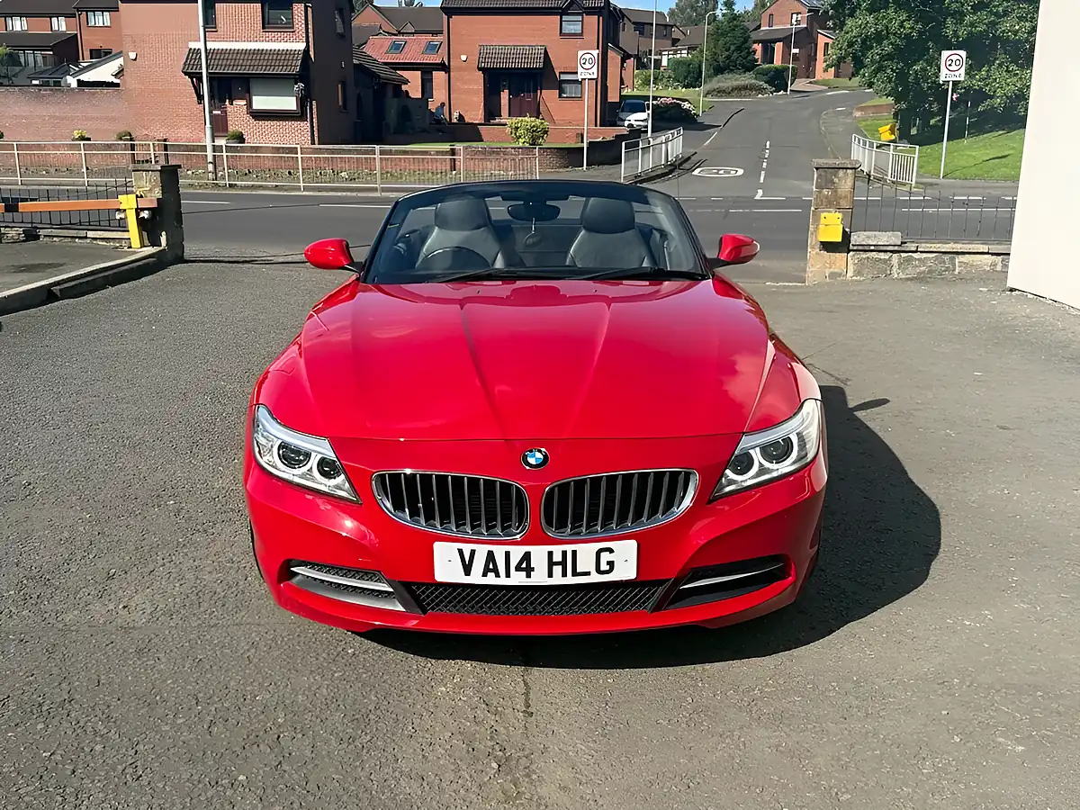 Used 2014 BMW Z4 Sdrive Red - Interior and Exterior details 9