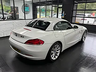 Used 2014 BMW Z4 Sdrive White - Interior and Exterior details 11