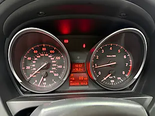Used 2014 BMW Z4 Sdrive White - Interior and Exterior details 12