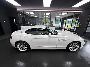 Used 2014 BMW Z4 Sdrive White - Interior and Exterior details 15