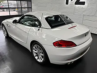 Used 2014 BMW Z4 Sdrive White - Interior and Exterior details 20