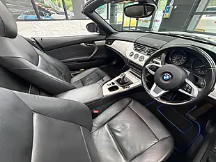 Used 2014 BMW Z4 Sdrive White - Interior and Exterior details 9