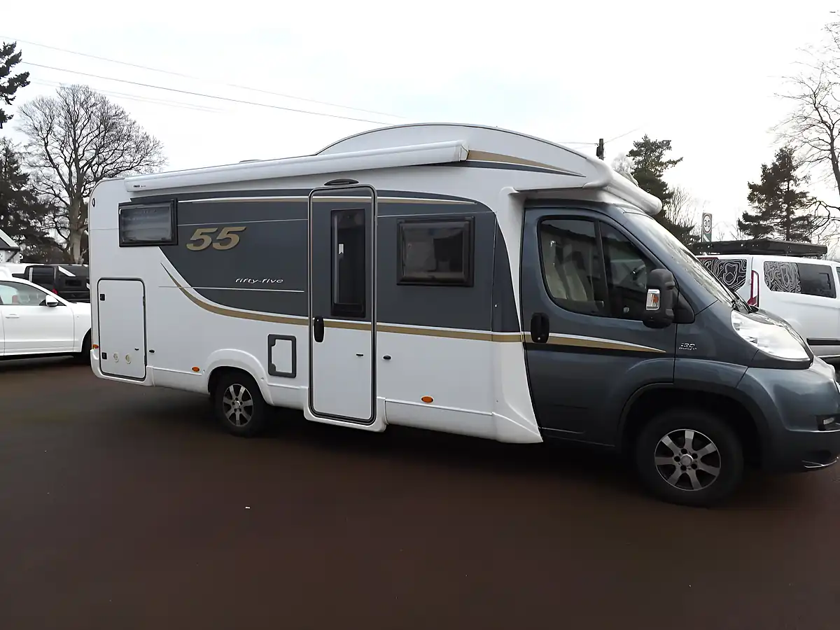 Used 2014 Burstner Ixeo Time It 726G Sovereign Grey - Interior and Exterior details 10