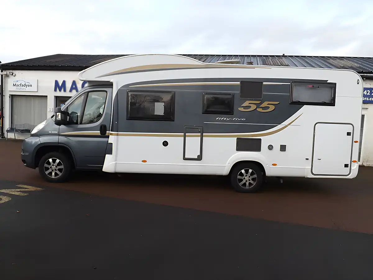 Used 2014 Burstner Ixeo Time It 726G Sovereign Grey - Interior and Exterior details 3