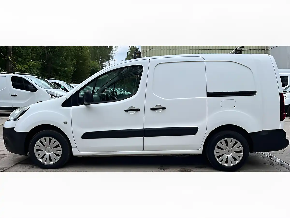 Used 2014 Citroen Berlingo 750 Lx White - Interior and Exterior details 12
