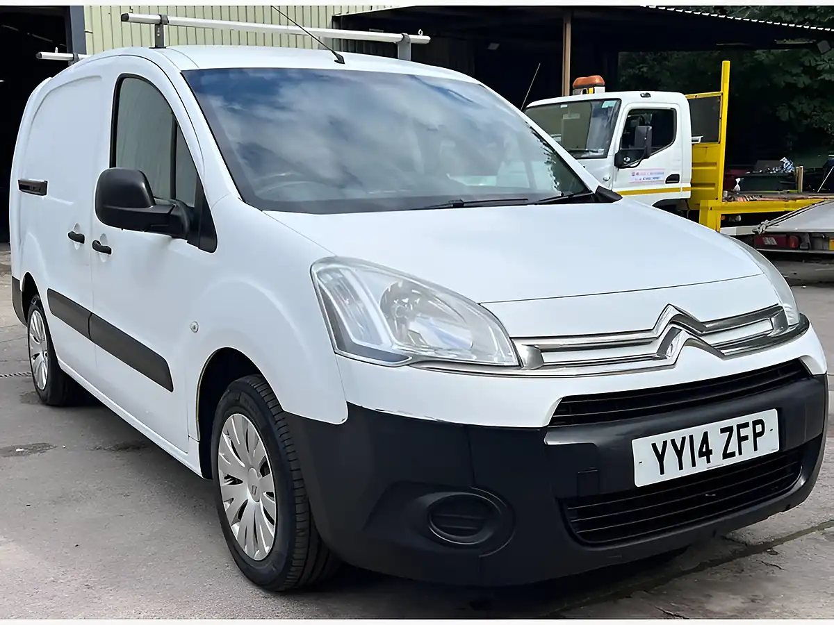 Used 2014 Citroen Berlingo 750 Lx White - Interior and Exterior details 3