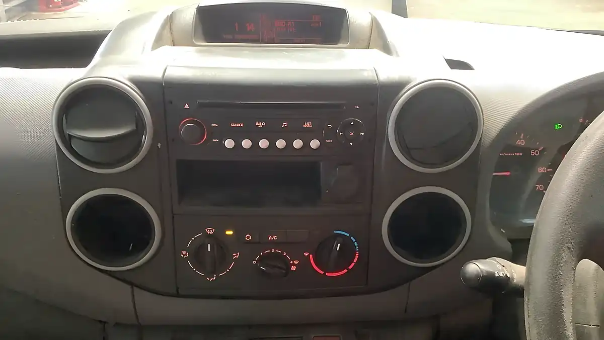 Used 2014 Citroen Berlingo Enterprise Black - Interior and Exterior details 14