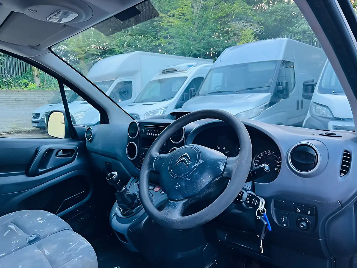 Used 2014 Citroen Berlingo Enterprise L1 White - Interior and Exterior details 14